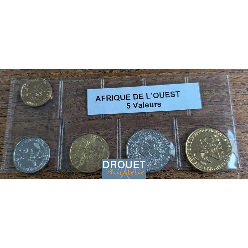 5 Pièces De Monnaie Différentes